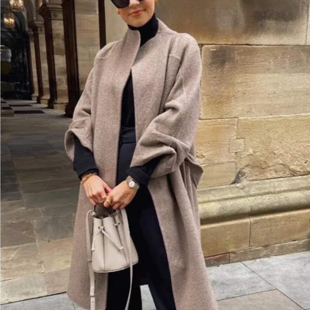 Jovonna London Wool Coat - Picture 4 of 13